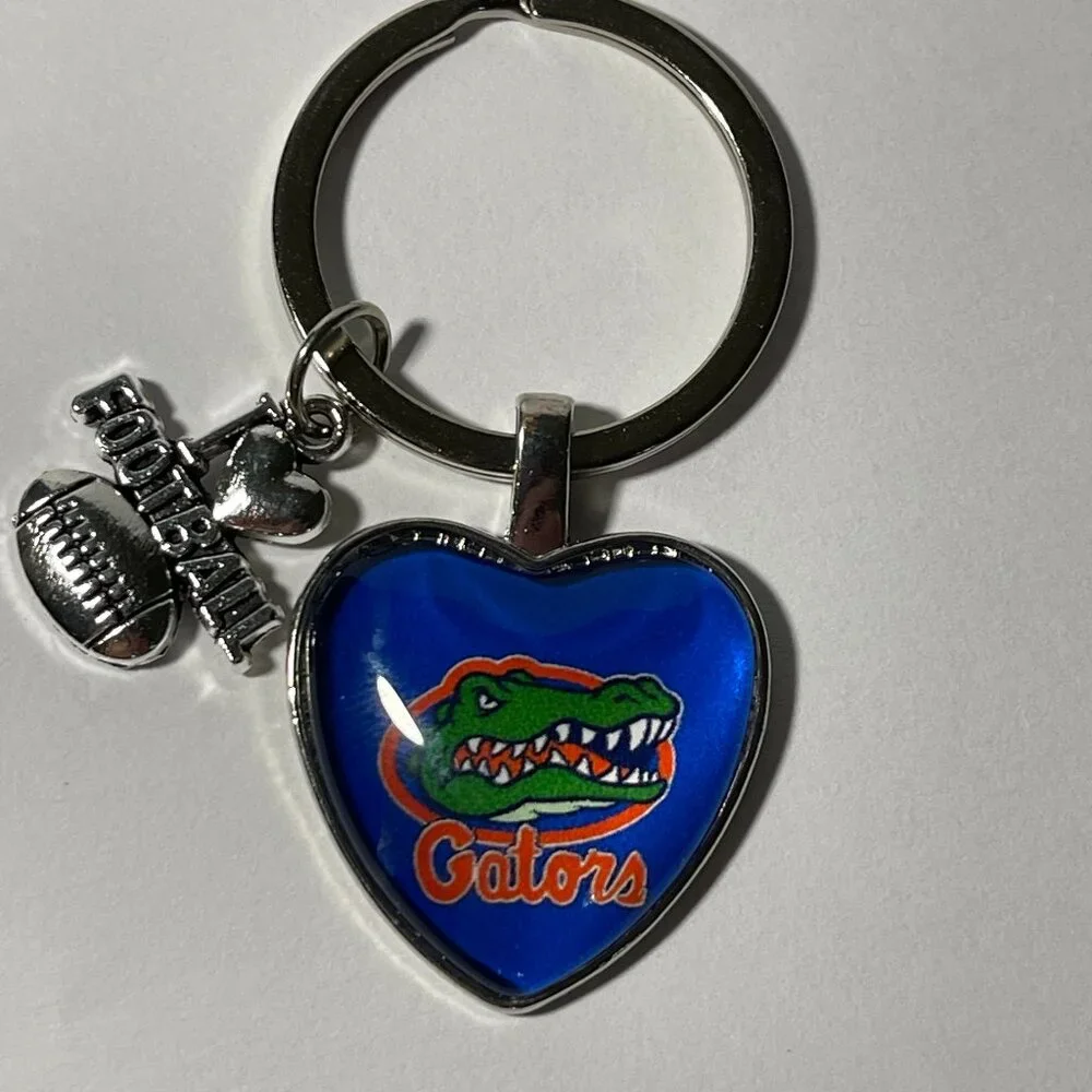 Florida Gators NCAA I Love Football Keychain NEW!!